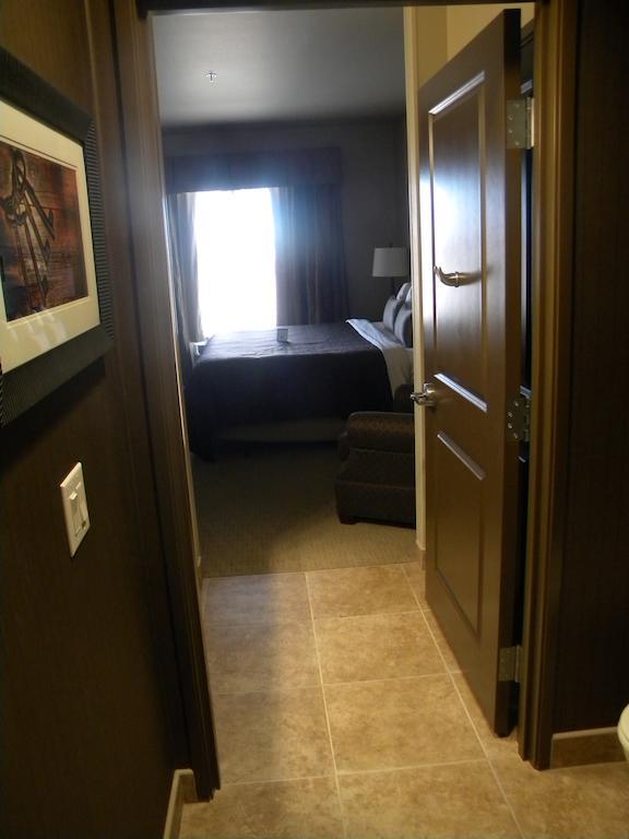 Teddy'S Residential Suites Watford City المظهر الخارجي الصورة