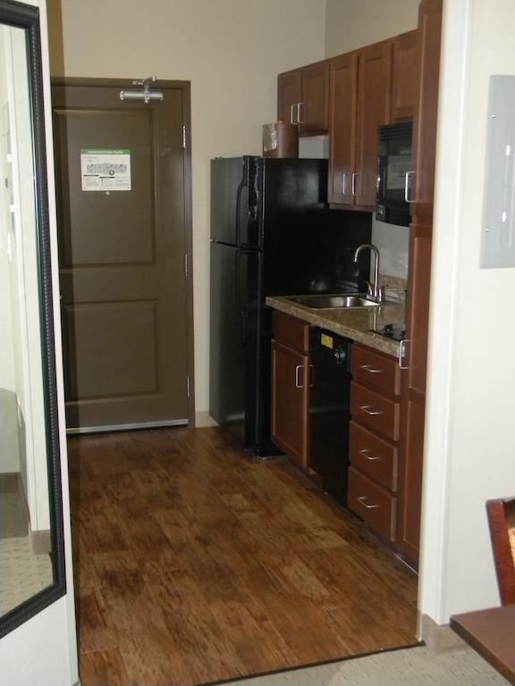 Teddy'S Residential Suites Watford City المظهر الخارجي الصورة