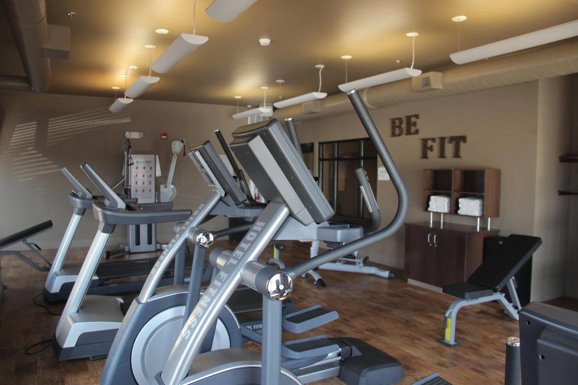 Teddy'S Residential Suites Watford City المظهر الخارجي الصورة